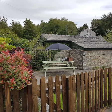 Spring Garden Cottage, Ferienhaus