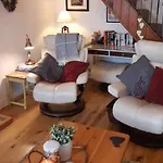 Tatil Evi Spring Garden Cottage,